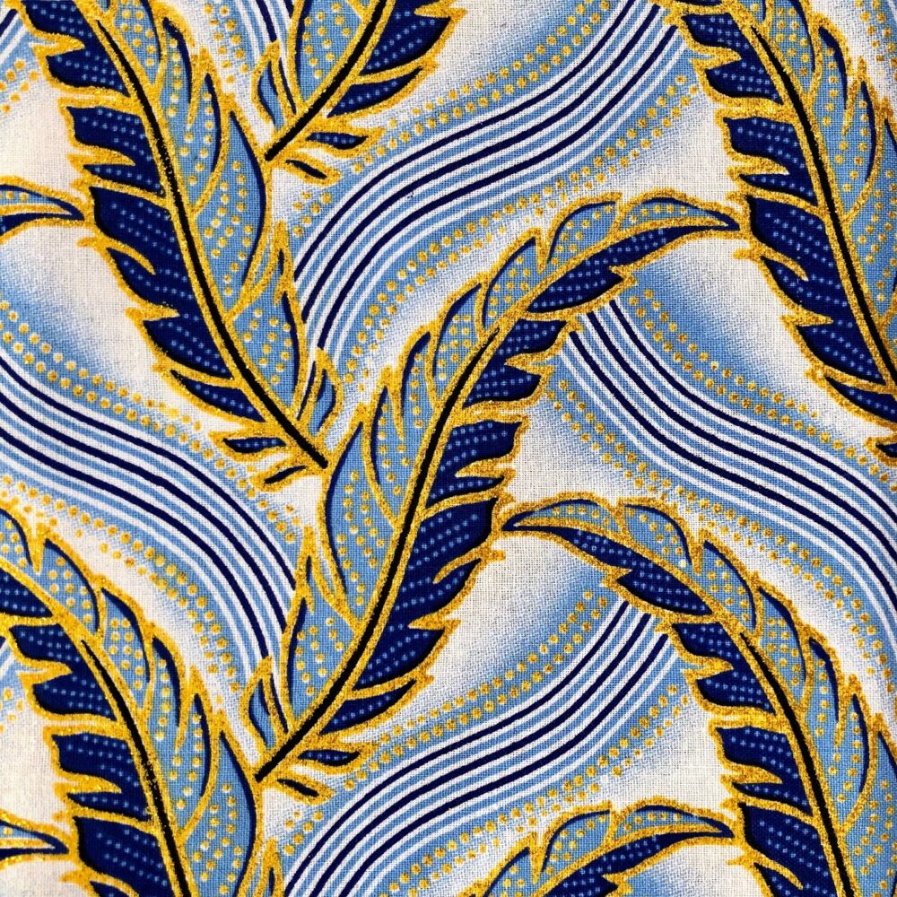 Tissu Wax pailleté bleu glacé imprimé Plumes détail
