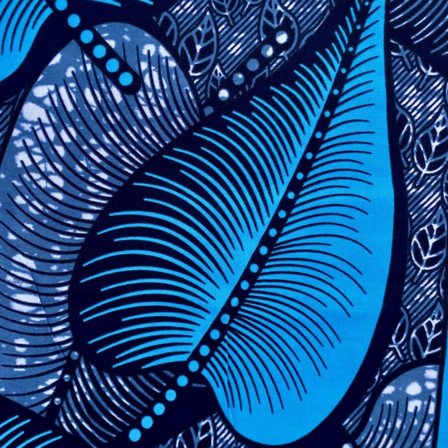 Tissu Wax bleu gris imprimé Feuilles détail